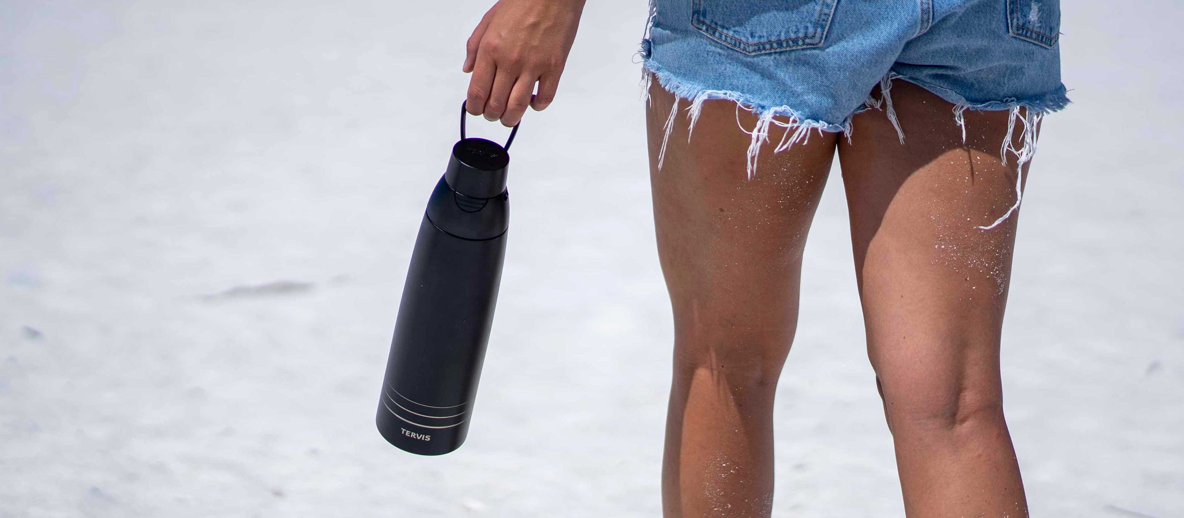 36oz Venture&trade; Bottle Lifestyle Image