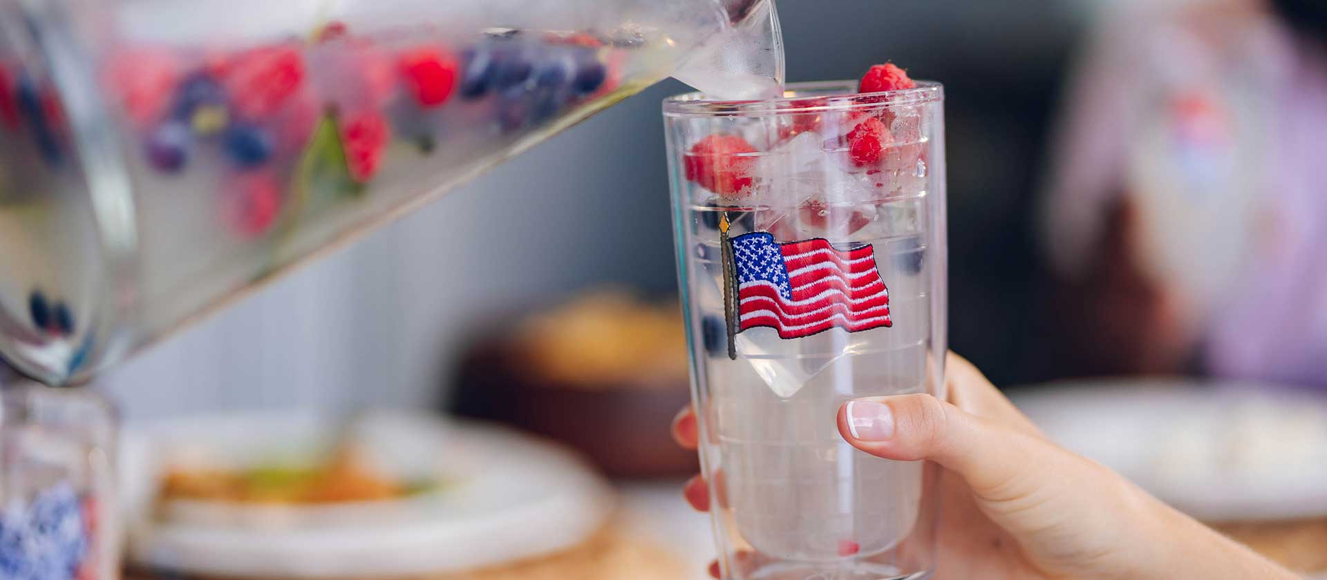 16oz Classic Tumbler Lifestyle Image